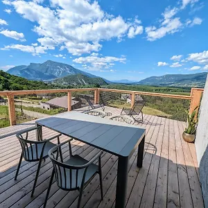 T3 Neuf Au Calme Avec Vue Sur Les Montagnes Chanaz